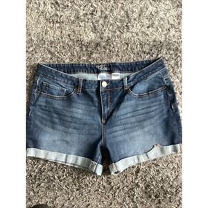 Womans Jean Shorts Size 16 Mid Rise Time And Tru